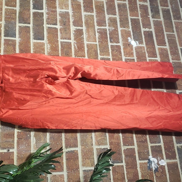 ARMANI EXCHANGE RED PANTS. - Picture 7 of 7